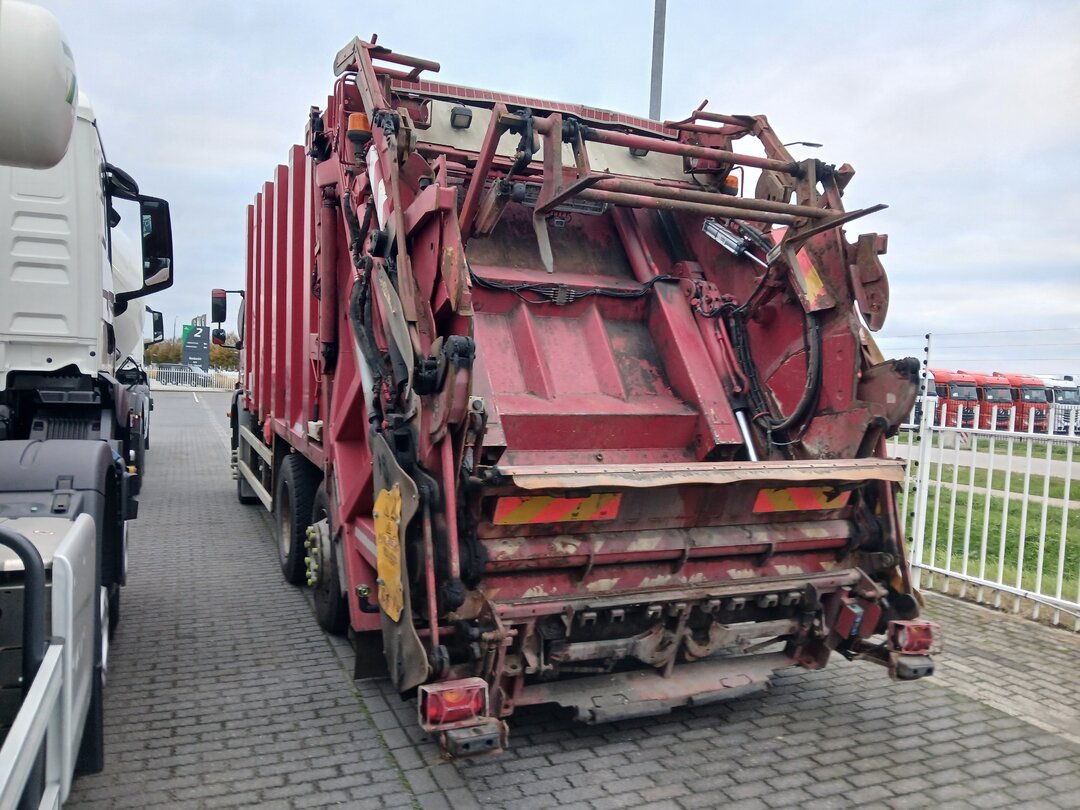 Mercedes Axor Garbage truck 6x2 2011 – foto 4 – kavel bij BAS World Auctions, Veghel