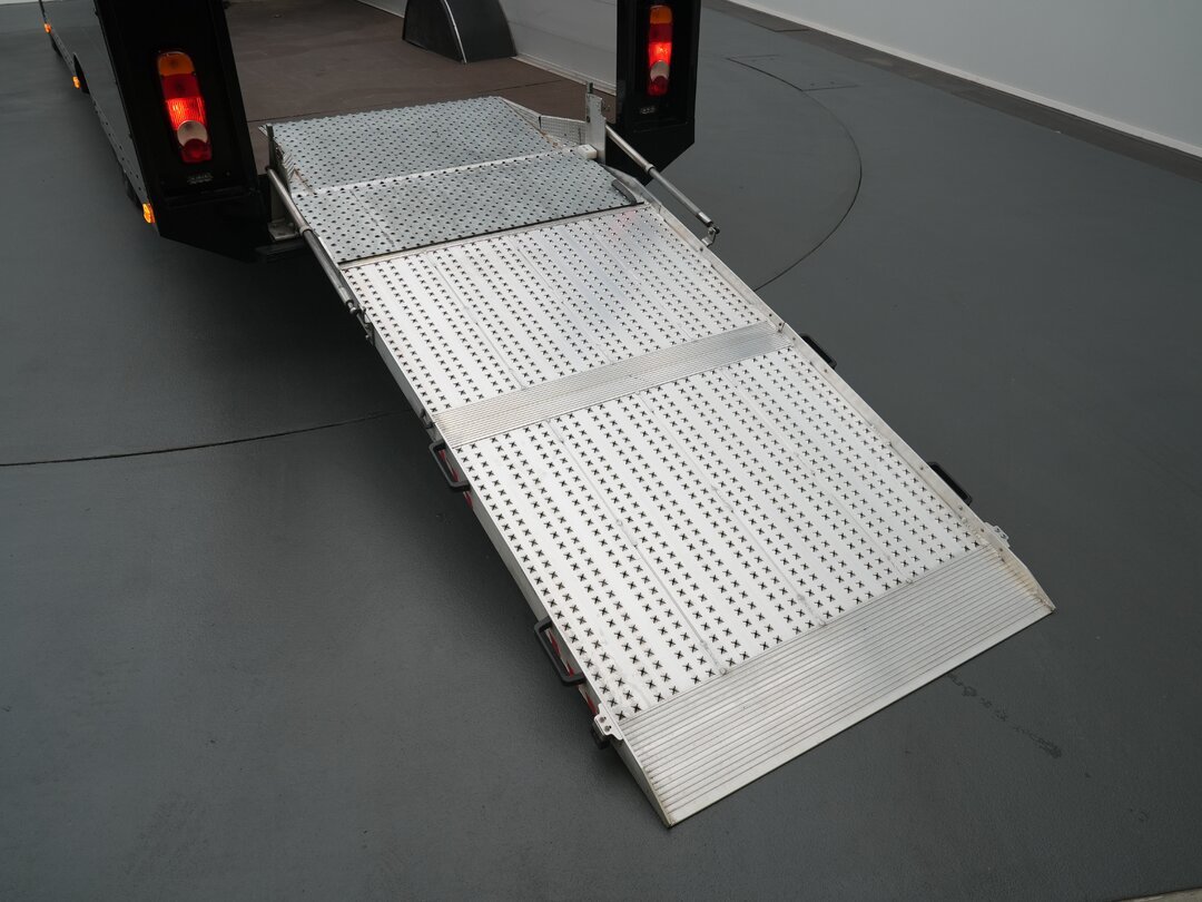 Fiat Ducato 140pk Car transporter van 457cm XL Automaat Lier Open Box Scooter / Fietstransport Laadbrug Pickup Airco Camera Euro6 Transport – foto 8 – kavel bij BAS World Auctions,