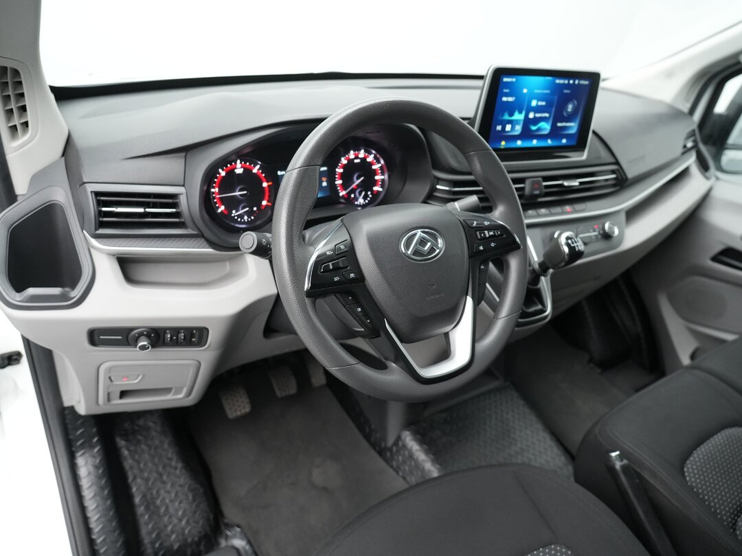 Maxus Deliver 9 Closed box Taillift Dubbellucht Zijdeur Apple CarPlay Android Auto LED Airco Cruise Euro6 – foto 3 – kavel bij BAS World Auctions, Veghel