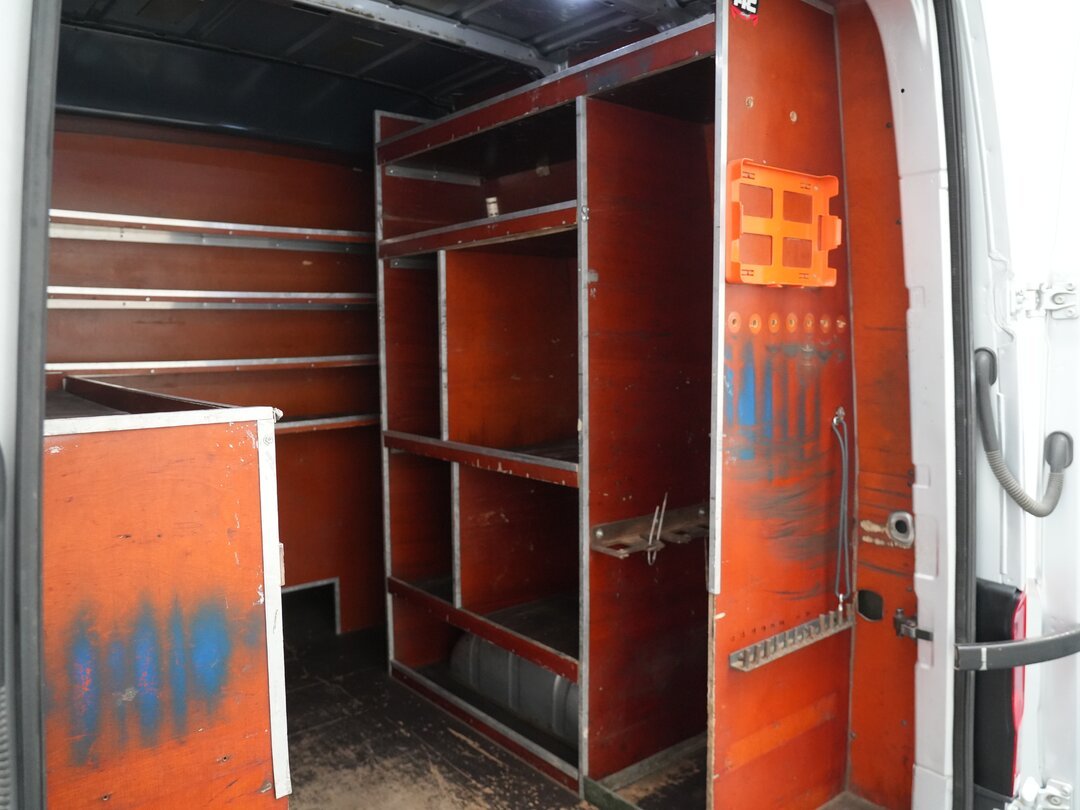 MAN TGE 3.180 Closed van Automaat Dubbele Cabine Dubbellucht 3,5t Trekhaak AC/Climate Navi Carplay Imperiaal Euro6 L3H3 – foto 10 – kavel bij BAS World Auctions, Veghel