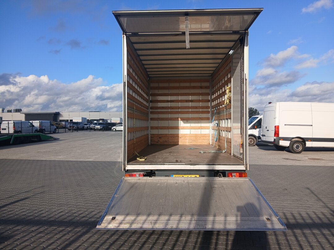Ford Transit Closed Box Taillift 130pk 2021 – foto 7 – kavel bij BAS World Auctions, Veghel
