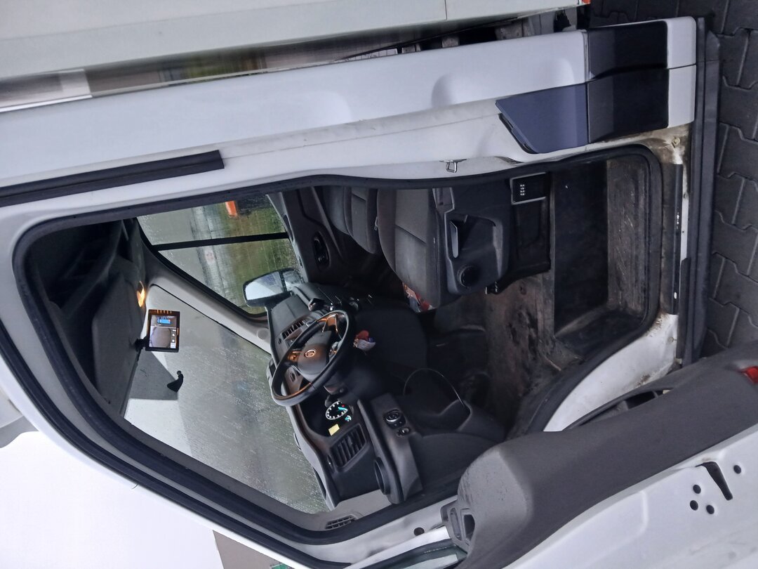 Ford Transit Closed box Taillift 130pk 2022 – foto 7 – kavel bij BAS World Auctions, Veghel