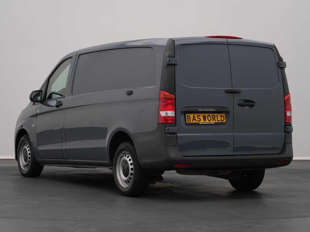 Mercedes Vito 110 Closed van L2H1 Airco Cruise LED Parkeersensoren v+a Euro6 – foto 4 – kavel bij BAS World Auctions, Veghel