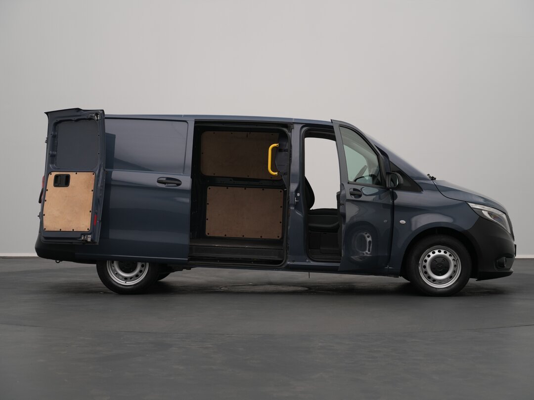 Mercedes Vito 110 Closed van L2H1 Airco Cruise LED Parkeersensoren v+a Euro6 – foto 7 – kavel bij BAS World Auctions, Veghel