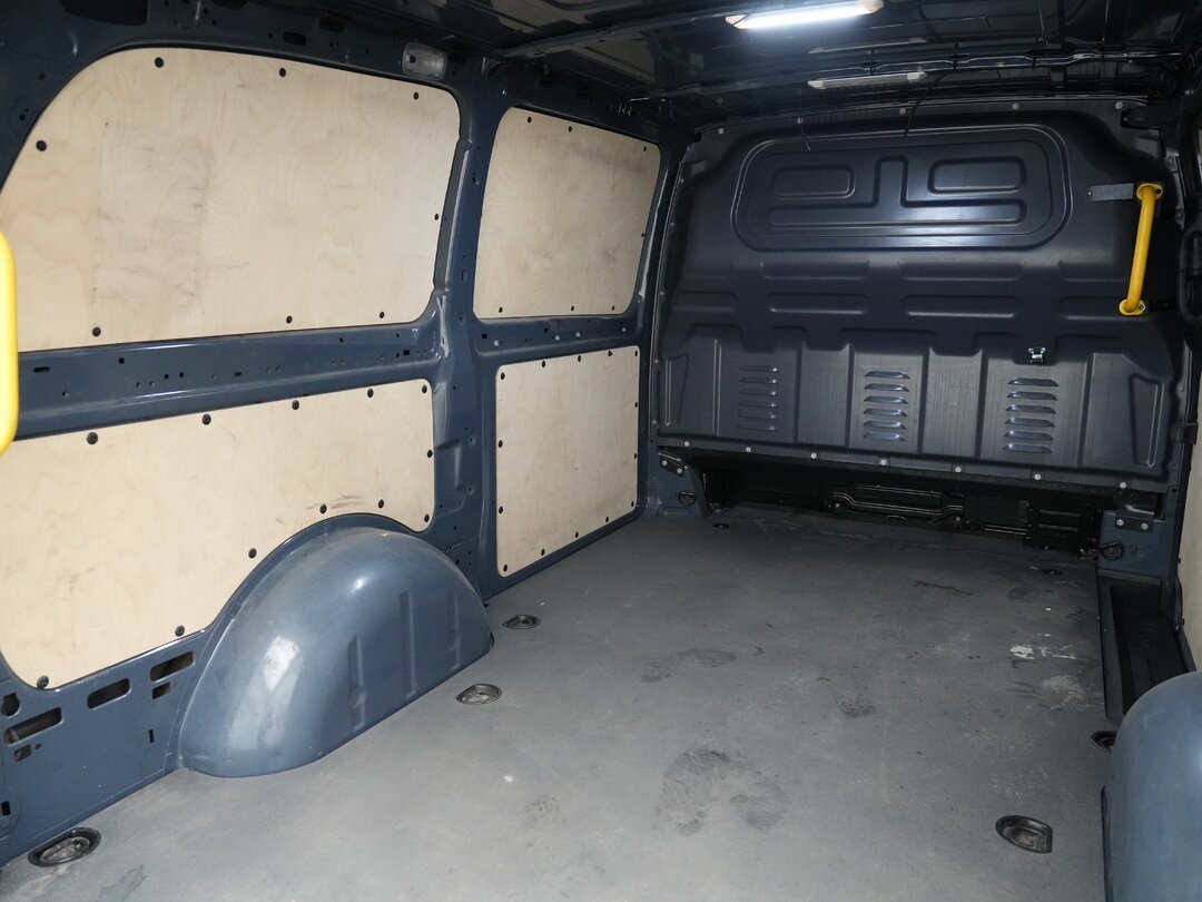 Mercedes Vito 110 Closed van L2H1 Airco Cruise LED Parkeersensoren v+a Euro6 – foto 10 – kavel bij BAS World Auctions, Veghel