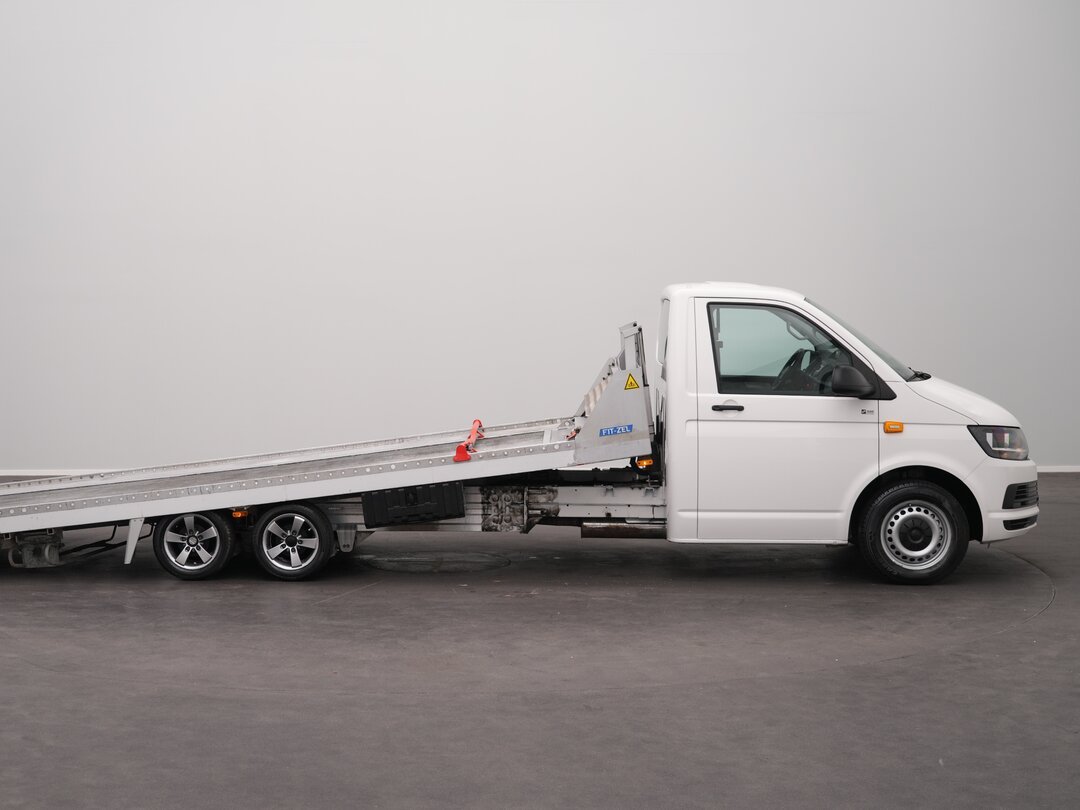 Volkswagen Transporter 140pk Car transporter van Eder Algema Fitzel 1500KG Nutzlast Autotransporter Cartransporter Oprijwagen – foto 9 – kavel bij BAS World Auctions, Veghel