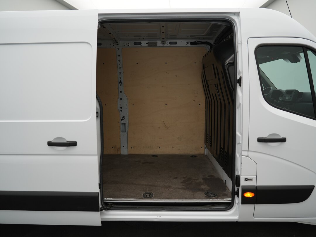 Renault Master 135PK Closed van L3H2 LED Airco Cruise Parkeersensoren v+a Euro6 L3 – foto 8 – kavel bij BAS World Auctions, Veghel