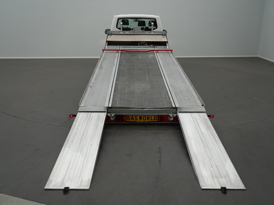 Volkswagen Transporter 140pk Car transporter van Eder Algema Fitzel 1500KG Nutzlast Autotransporter Cartransporter Oprijwagen – foto 4 – kavel bij BAS World Auctions, Veghel
