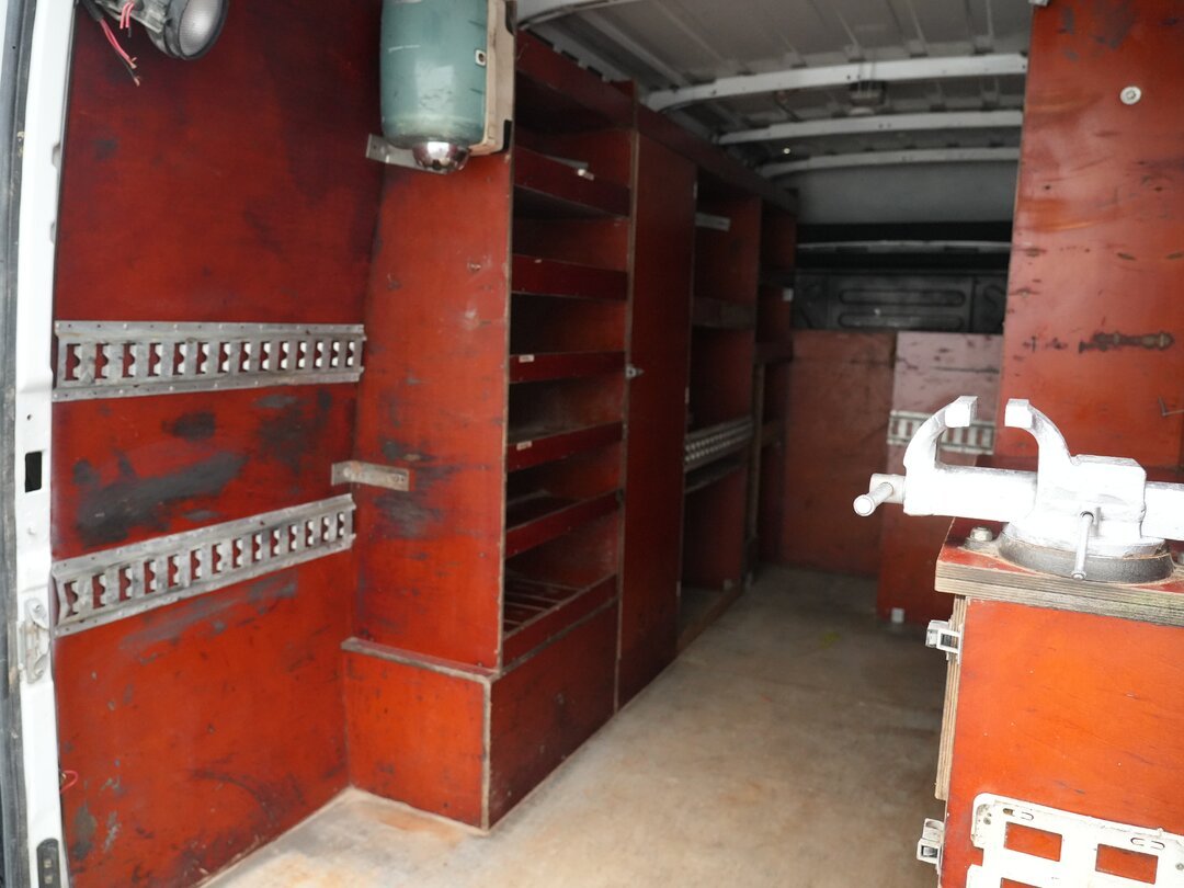 Iveco Daily 50C18 Closed van 3.0L Automaat L2H2 3.5t Trekhaak 180PK DubbelLucht Airco Imperiaal Ladder Camera Euro6 L2 – foto 10 – kavel bij BAS World Auctions, Veghel