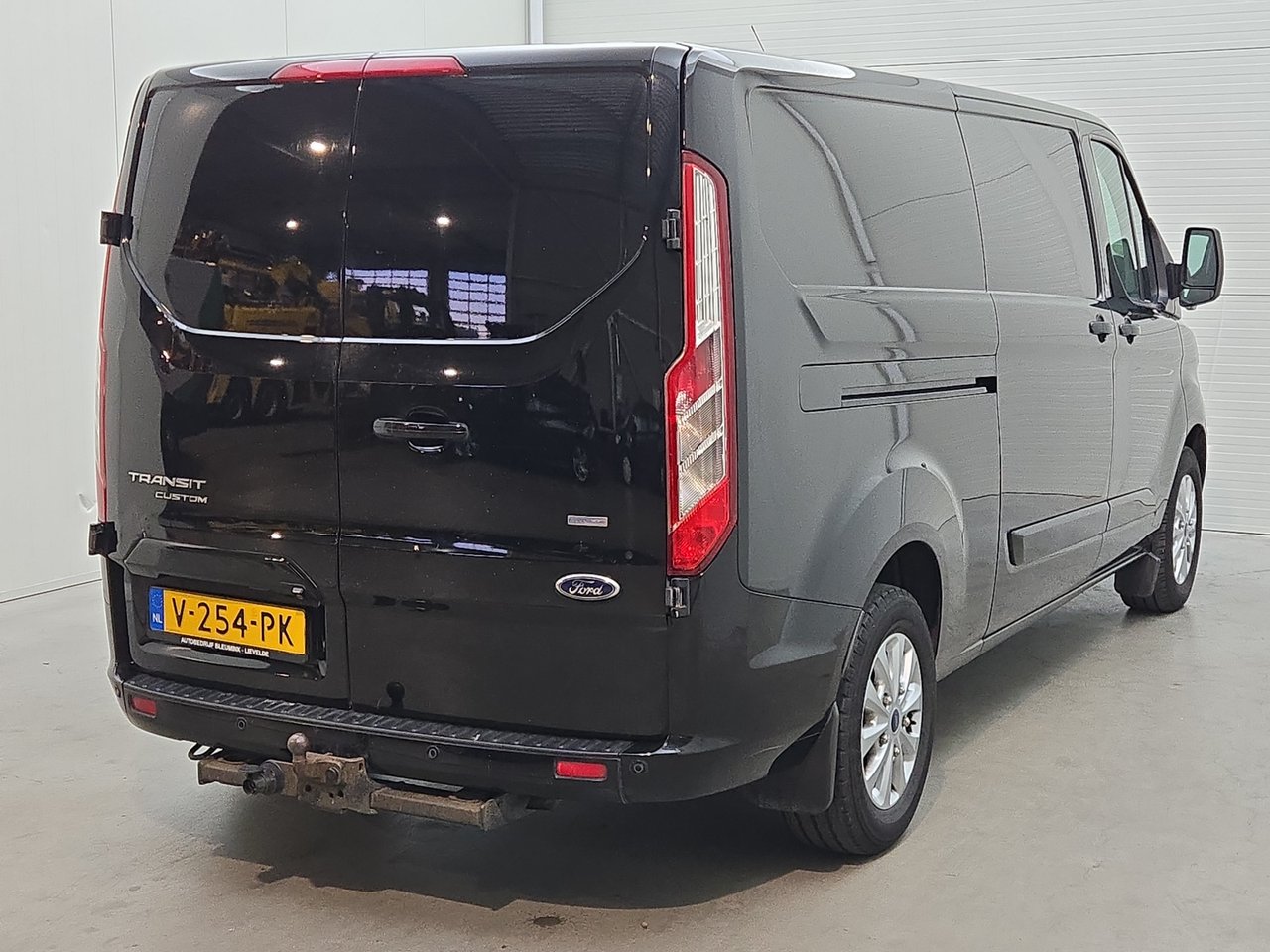 Ford Transit Custom 300 2.0 TDCI L2H2 Limited 2018 – foto 5 – kavel bij BAS World Auctions, Veghel