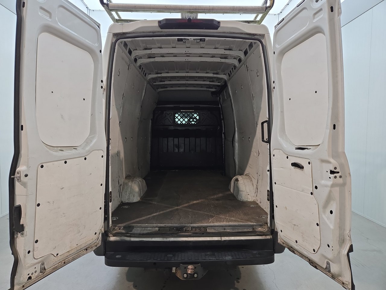 Iveco Daily 35S16V 2.3 352 H1 2019 – foto 10 – kavel bij BAS World Auctions, Veghel