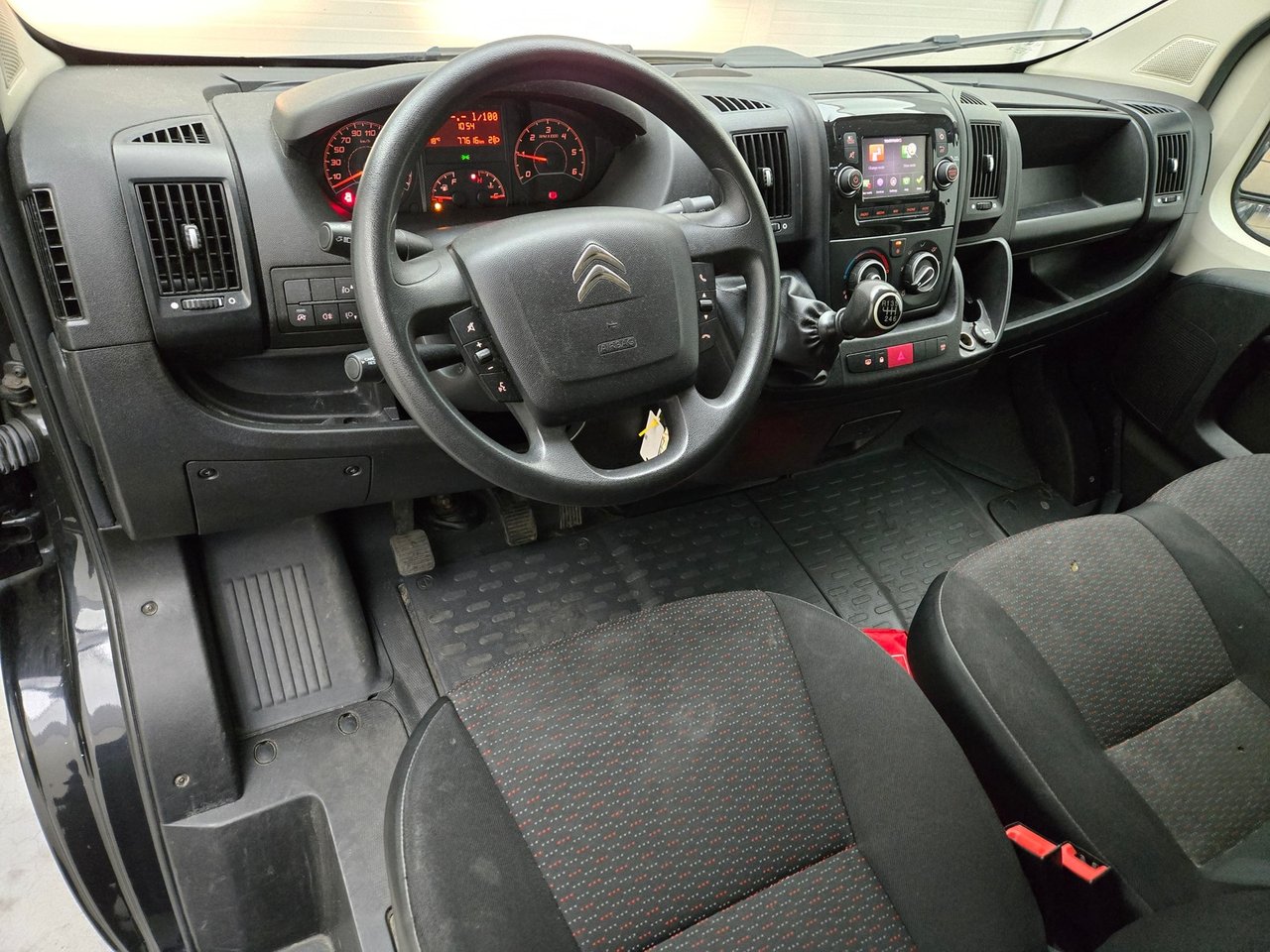 Citroen Jumper 30 2.2 BlueHDi 120 L2H1 Club 2021 – foto 8 – kavel bij BAS World Auctions, Veghel