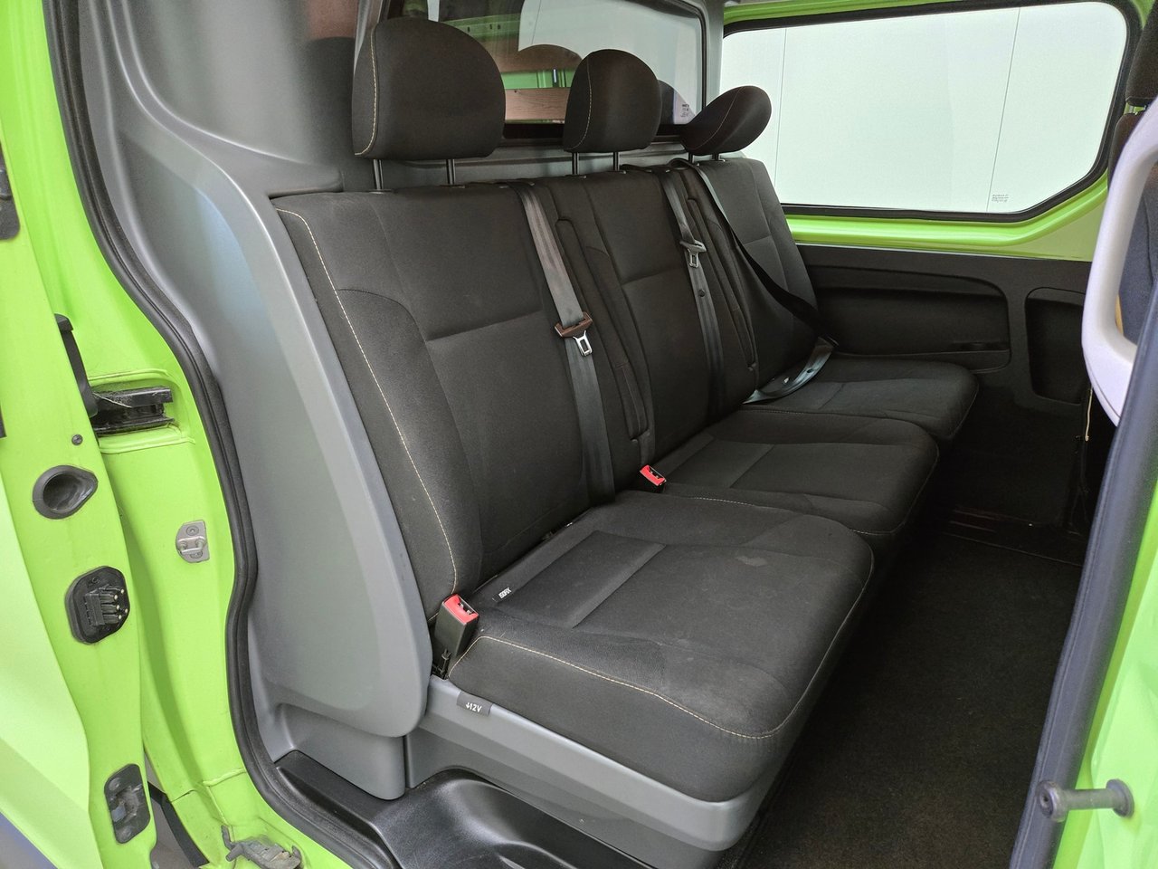 Renault Trafic 1.6 dCi T29 L2H1 DC Luxe 2017 – foto 10 – kavel bij BAS World Auctions, Veghel