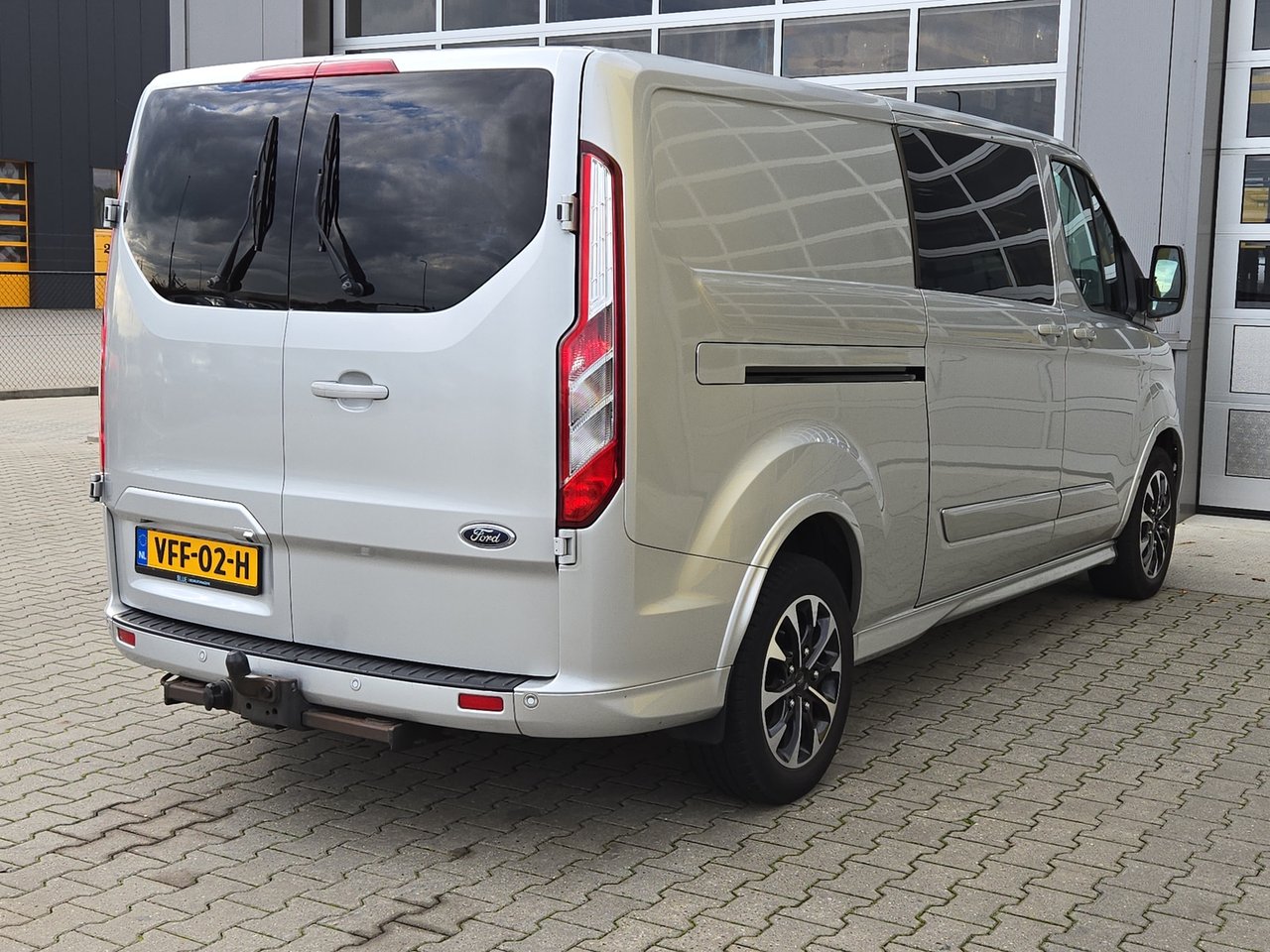 Ford Transit Custom 320 2.0 TDCI L2H1 Sport 2020 – foto 5 – kavel bij BAS World Auctions, Veghel
