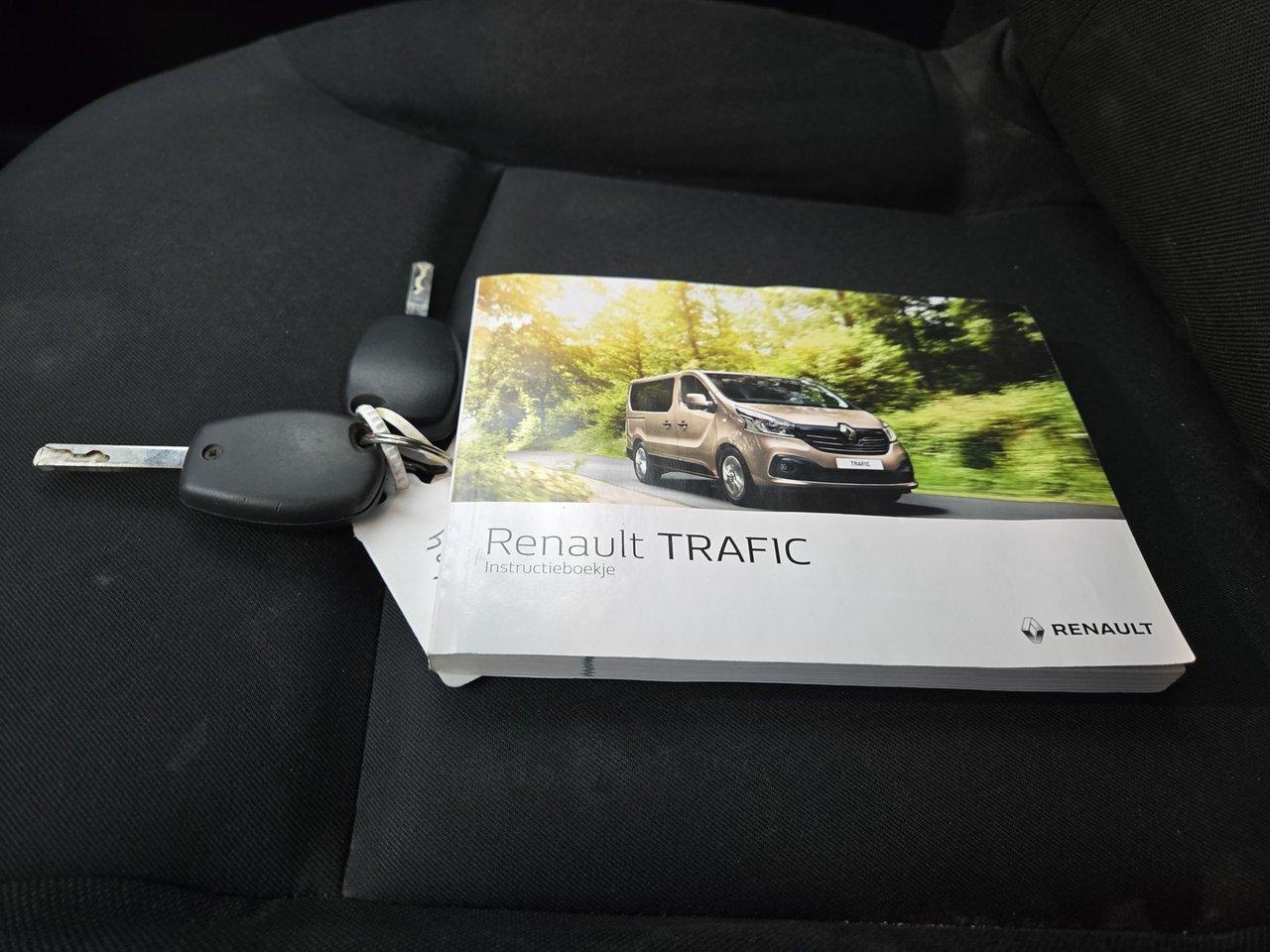 Renault Trafic 1.6 dCi T27 L1H1 Générique 2019 – foto 9 – kavel bij BAS World Auctions, Veghel