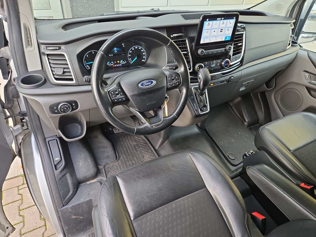 Ford Transit Custom 320 2.0 TDCI L2H1 Sport 2020 – foto 8 – kavel bij BAS World Auctions, Veghel