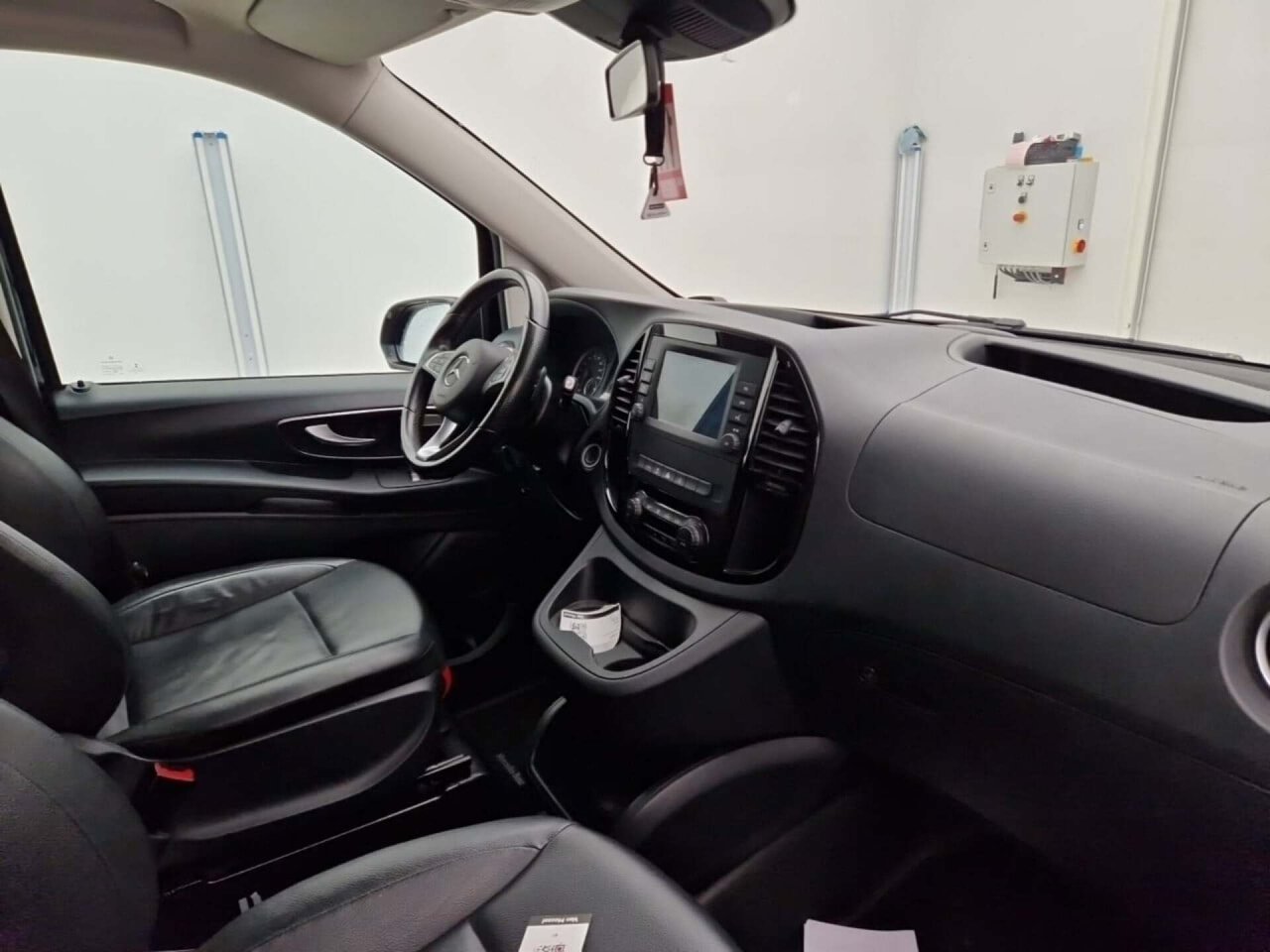 Mercedes-Benz Vito 2.0 Mixto 114 CDI L2 Select 9G 2021 AUT/ECC/Leer/LMV/PDC/LED – foto 4 – kavel bij BAS World Auctions, Veghel