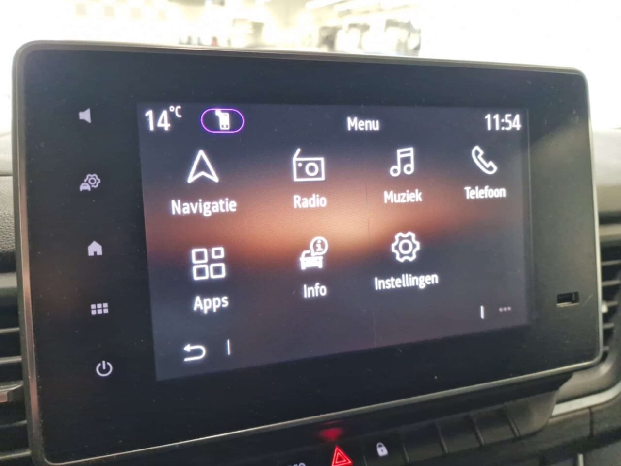 RENAULT TRAFIC 2.0 BluedCi Confort L1H1 2022 Airco/NAV/PDC – foto 10 – kavel bij BAS World Auctions, Veghel