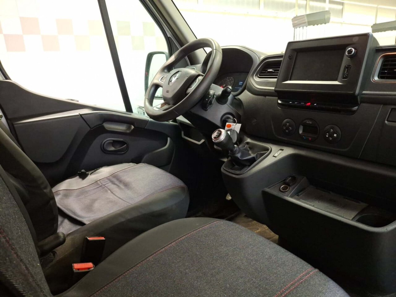 Renault Master 2.3 L3H2 RJ 35dCi 150 E5 Confo 2023 ECC/PDC – foto 4 – kavel bij BAS World Auctions, Veghel