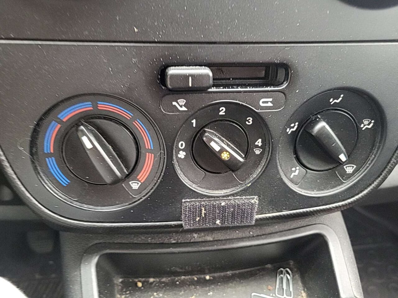Fiat Fiorino 1.4 CNG SX 2020 Airco/PDC – foto 10 – kavel bij BAS World Auctions, Veghel