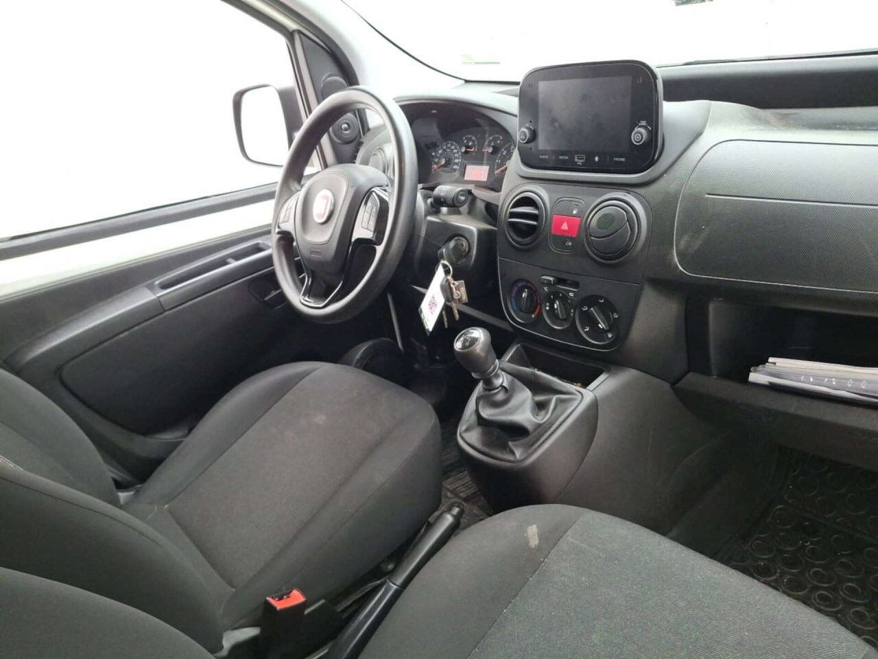 Fiat Fiorino 1.4 CNG Euro6 2020 Airco/PDC – foto 4 – kavel bij BAS World Auctions, Veghel