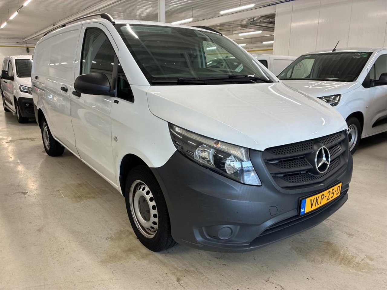 Mercedes-Benz Vito 114 CDI Functional Lang 2018 – foto 2 – kavel bij BAS World Auctions, Veghel
