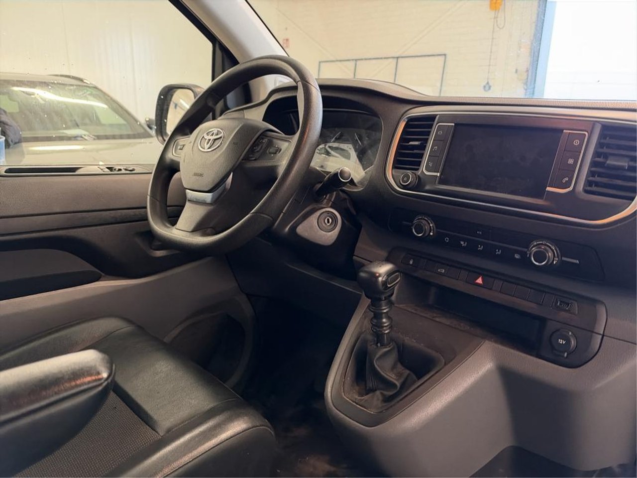 Toyota PROACE Worker 2.0 D-4D Navigator 2021 – foto 7 – kavel bij BAS World Auctions, Veghel