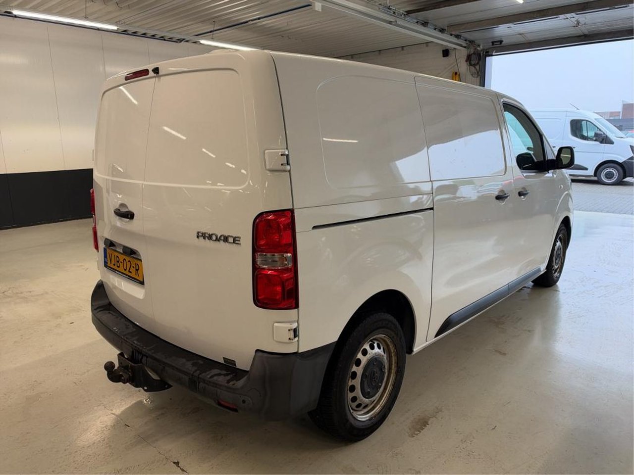 Toyota PROACE Worker 2.0 D-4D Navigator 2021 – foto 4 – kavel bij BAS World Auctions, Veghel