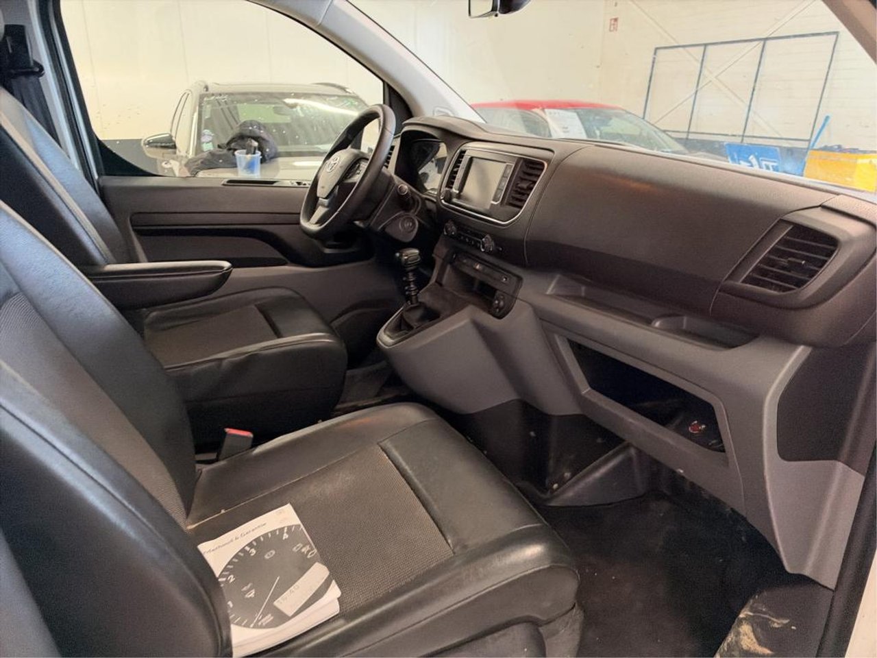 Toyota PROACE Worker 2.0 D-4D Navigator 2021 – foto 5 – kavel bij BAS World Auctions, Veghel