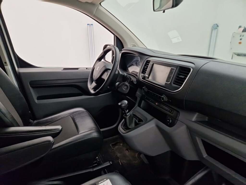 Peugeot Expert 2.0 BlueHDI 150 Standard Premi 2021 Airco/PDC – foto 4 – kavel bij BAS World Auctions, Veghel