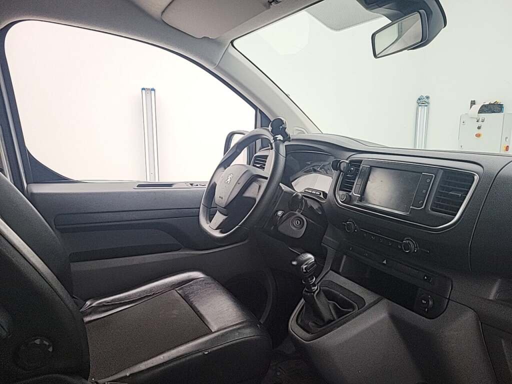 Peugeot Expert 2.0 BlueHDI 150 Standard Prem. 2021 Airco/Half-leer/PDC – foto 4 – kavel bij BAS World Auctions, Veghel