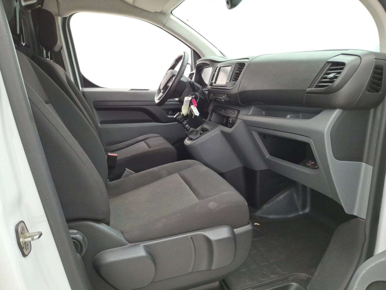 Opel Vivaro 1.5 CDTI L3H1 Edit. 2022 Airco/NAV/PDC – foto 6 – kavel bij BAS World Auctions, Veghel