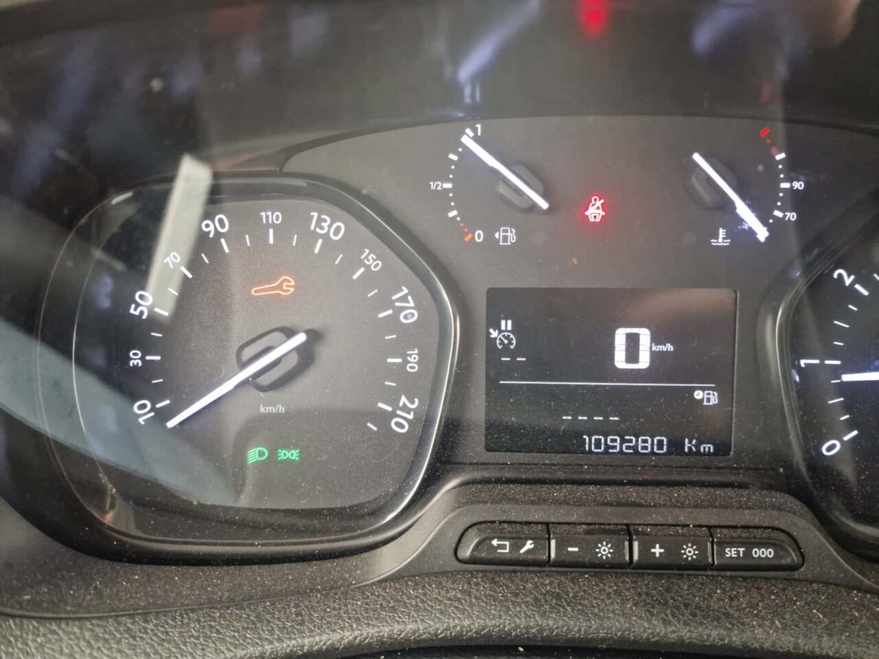 Opel Vivaro 1.5 CDTI L2H1 Selection 2023 Airco/NAV/PDC – foto 7 – kavel bij BAS World Auctions, Veghel