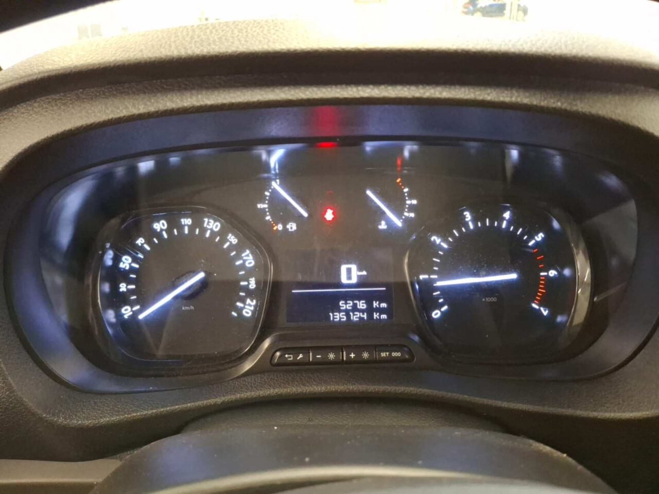 Opel Vivaro 1.5 CDTI L3H1 Edit. 2022 Airco/NAV/PDC – foto 7 – kavel bij BAS World Auctions, Veghel