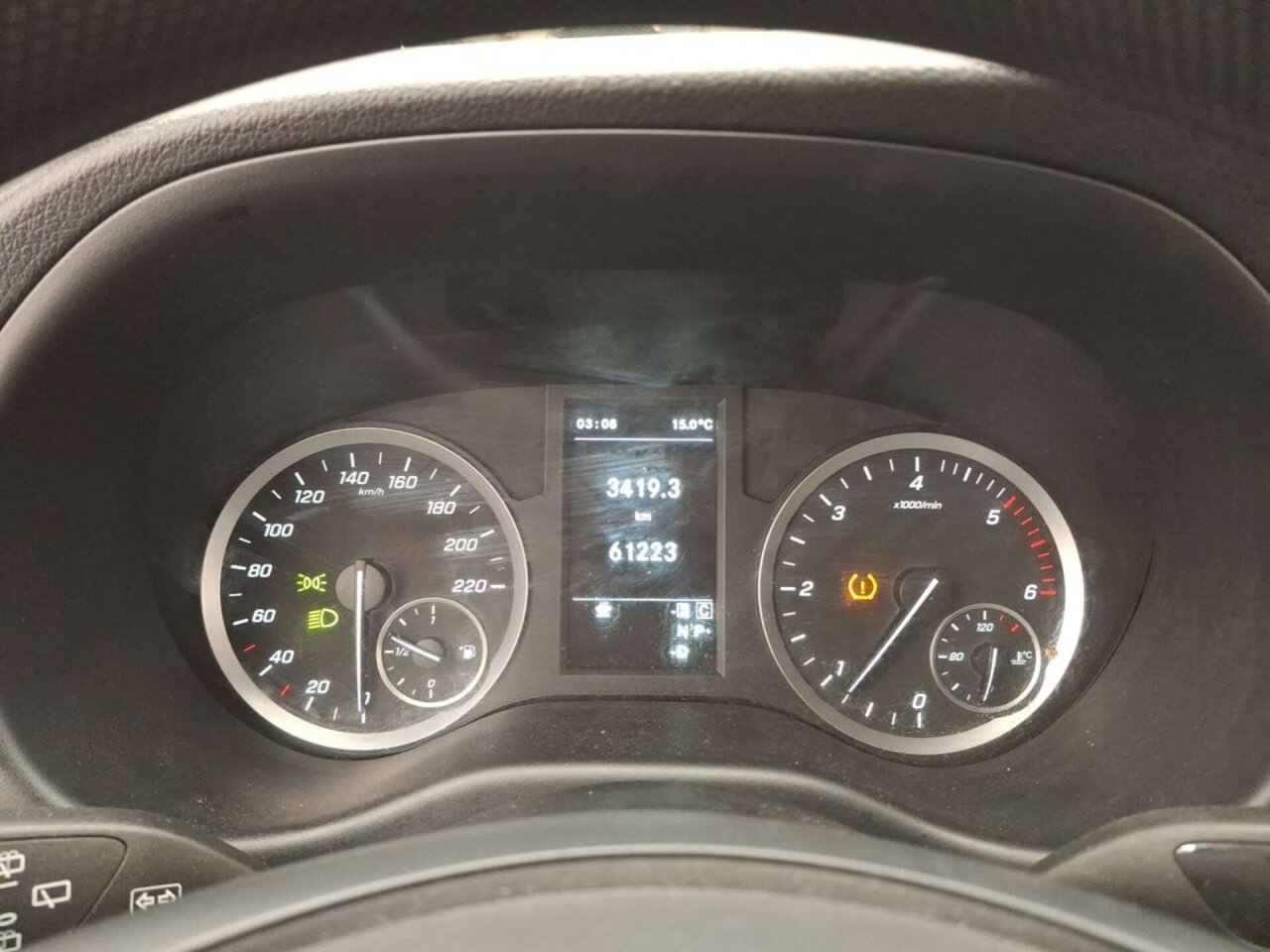 Mercedes-Benz Vito Tourer 114cdi L1 Base 2021 AUT/Airco/PDC – foto 7 – kavel bij BAS World Auctions, Veghel