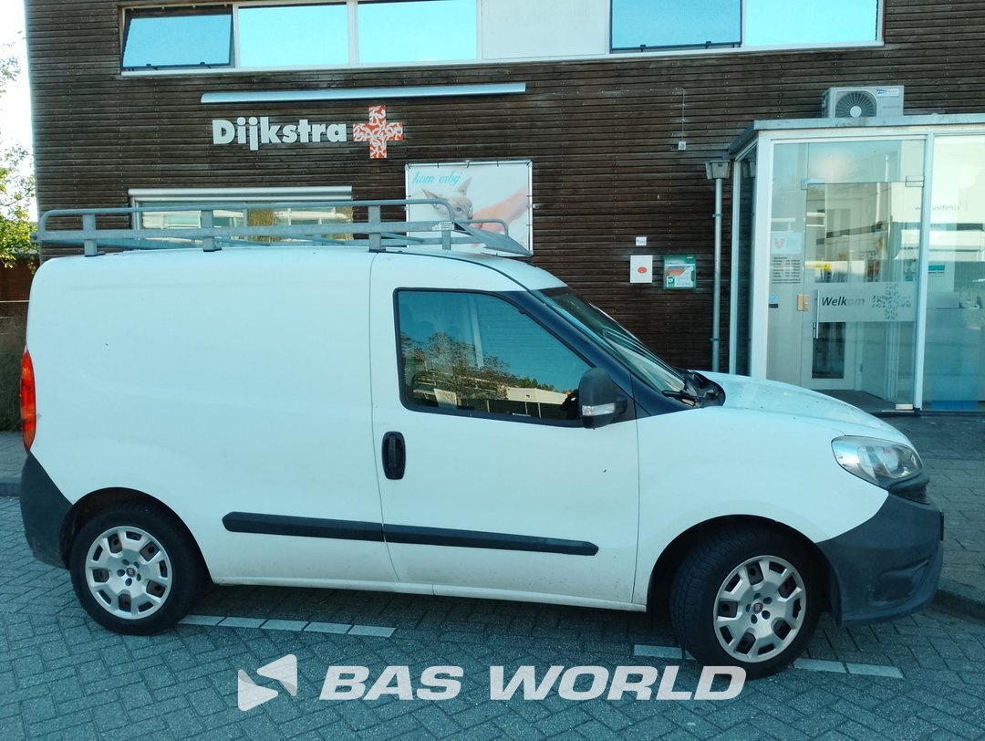 Fiat Doblo 120pk Closed Van MOT 25-05-2027 – foto 4 – kavel bij BAS World Auctions, Arnhem