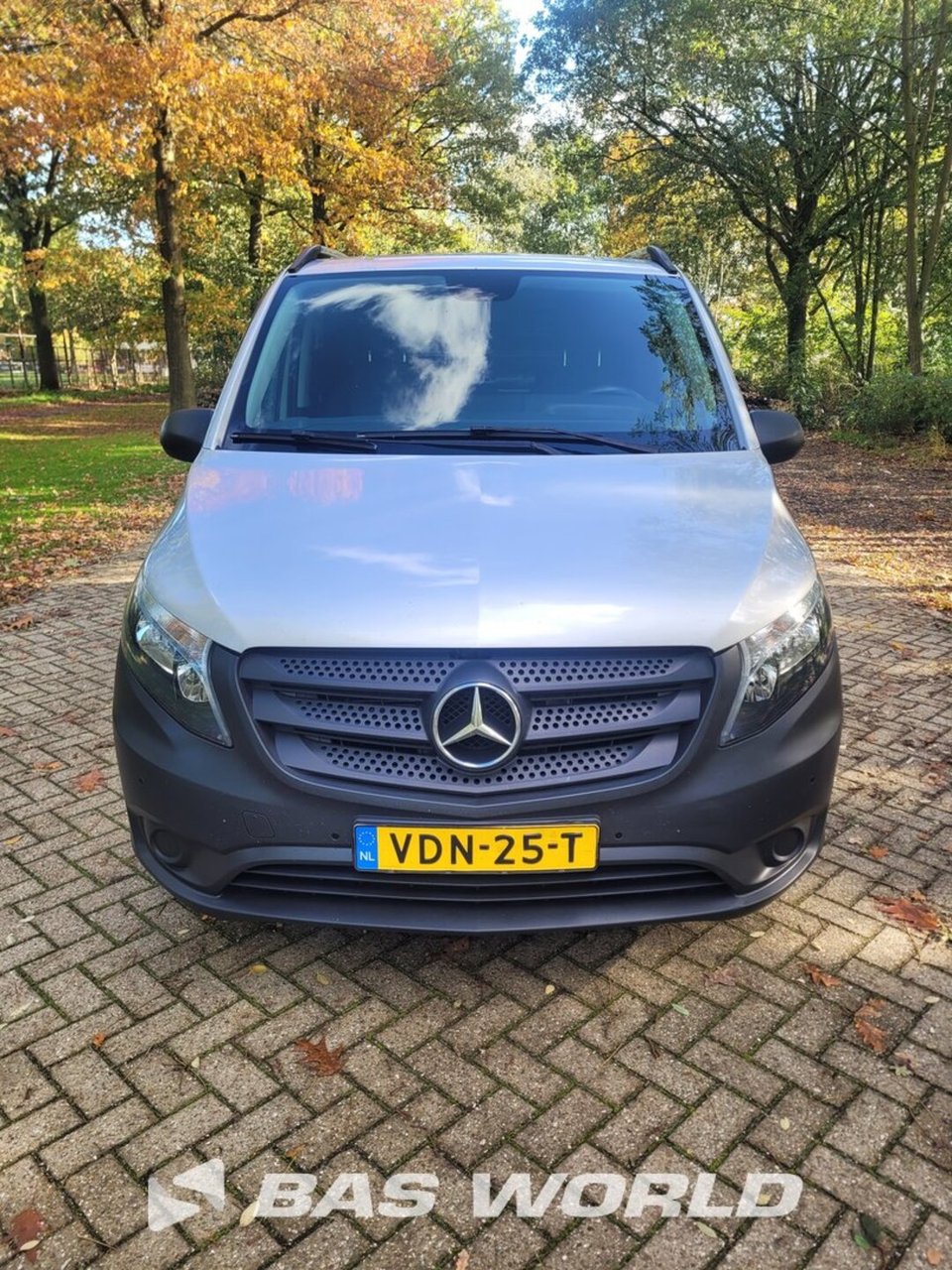 Mercedes Vito 114 Closed Van Cruise Control Airco Parking Sensors – foto 7 – kavel bij BAS World Auctions, Amsterdam