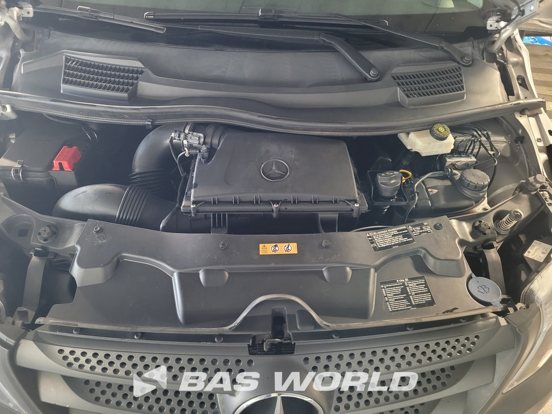 Mercedes Vito 114 Closed Van Cruise Control Airco Parking Sensors – foto 8 – kavel bij BAS World Auctions, Amsterdam