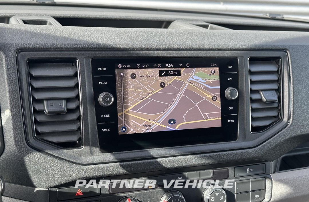 frontLeft : Volkswagen Crafter 177pk Containere pentru
