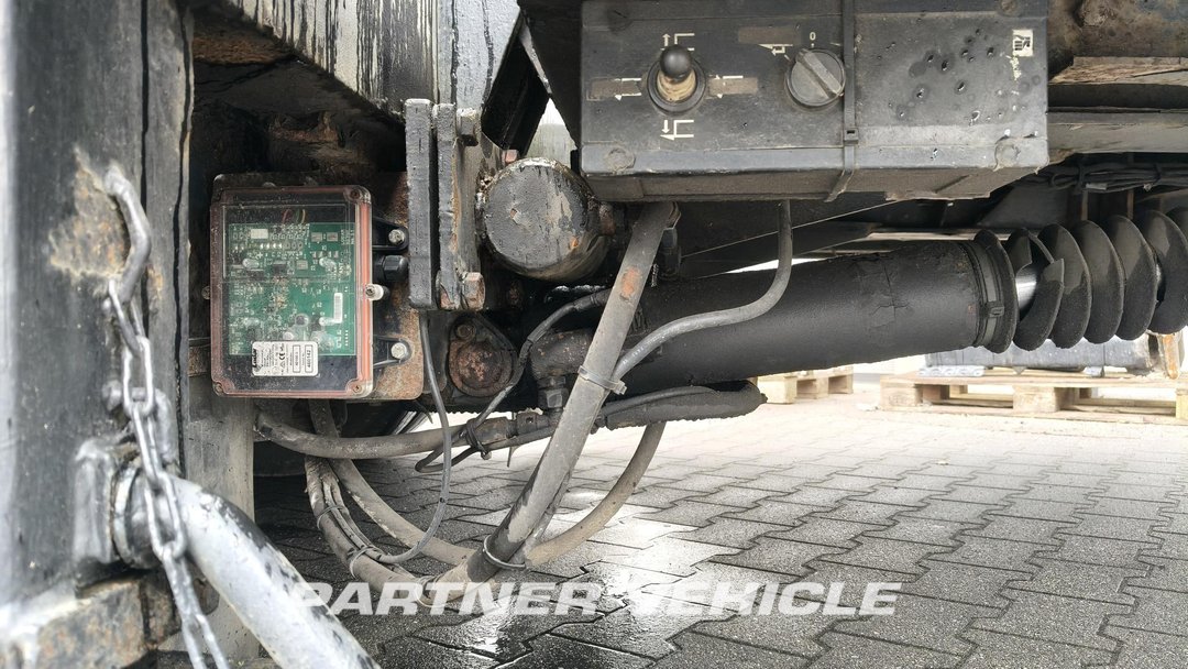 frontLeft : Jumbo  Semi Deeploader Semi Trailer