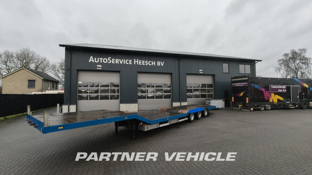 frontLeft : Jumbo  Semi Deeploader Semi Trailer