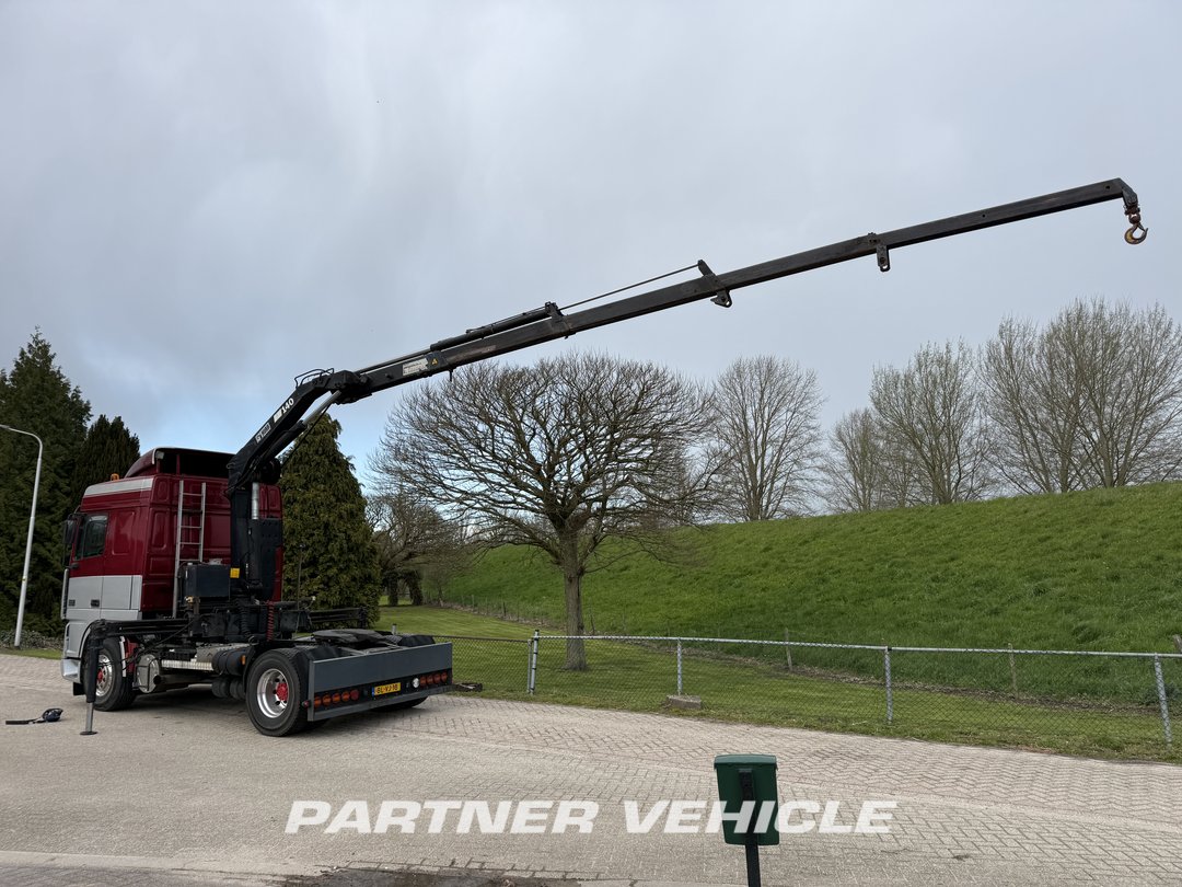frontLeft : DAF XF95.380 Trækker