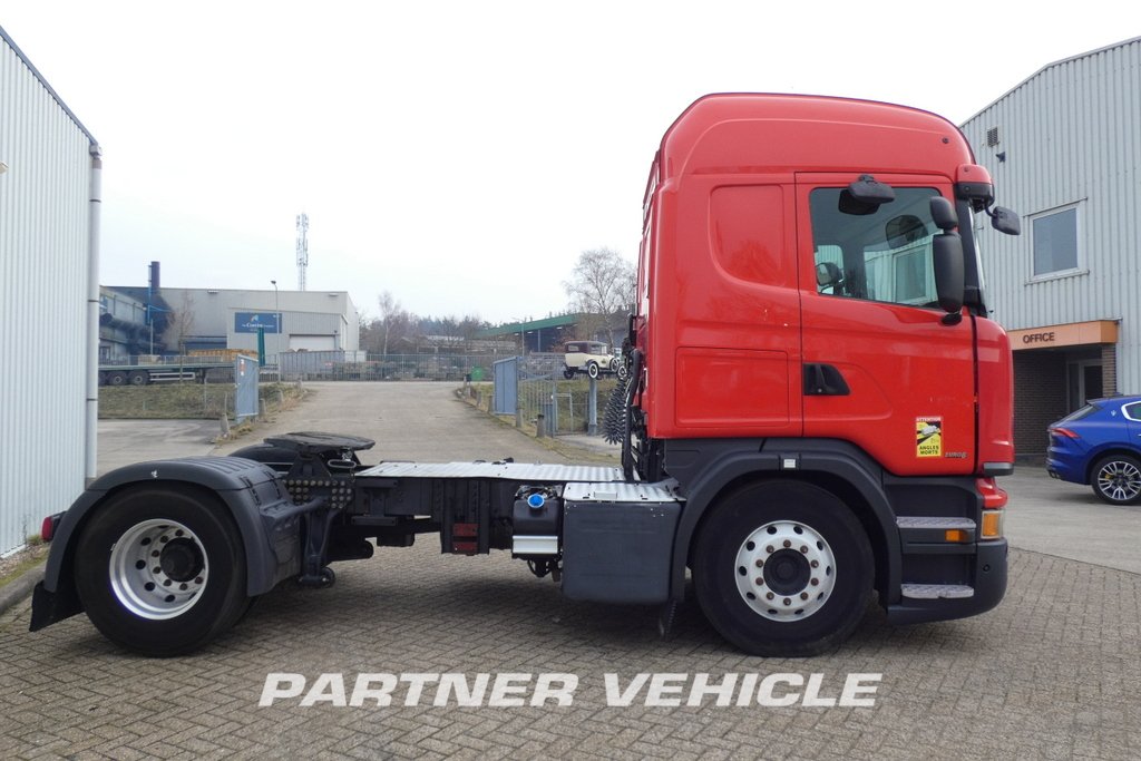 frontLeft : Scania G440 Trekkvogn