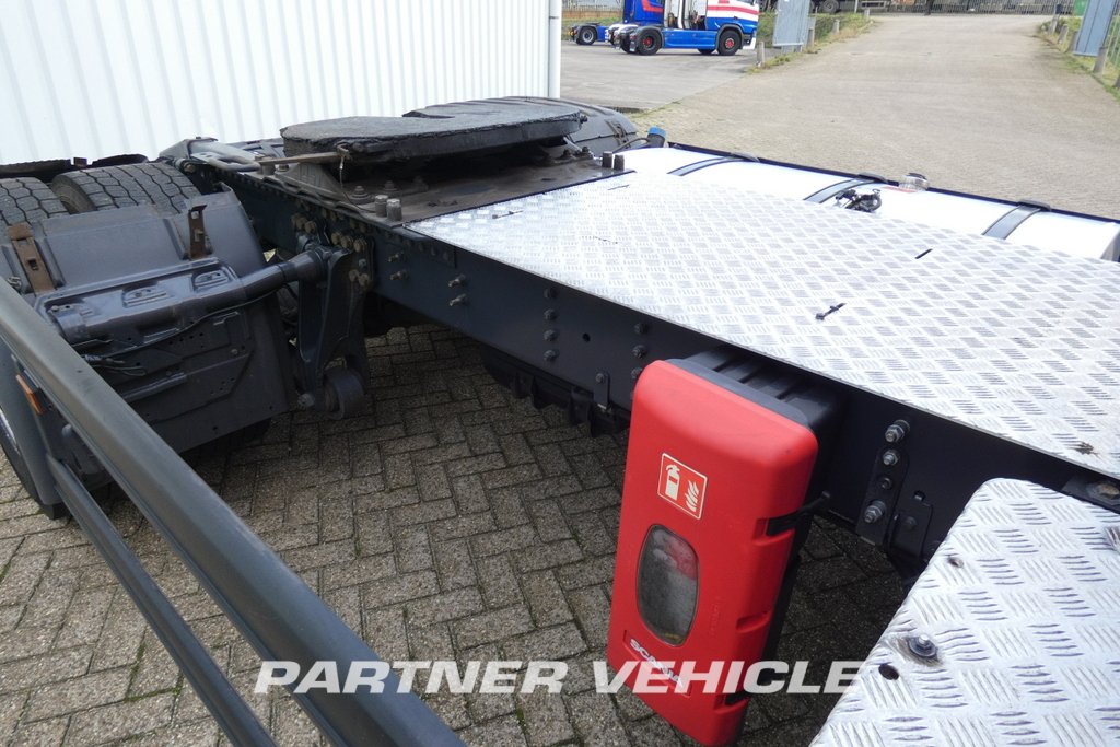 frontLeft : Scania G410 Тягач
