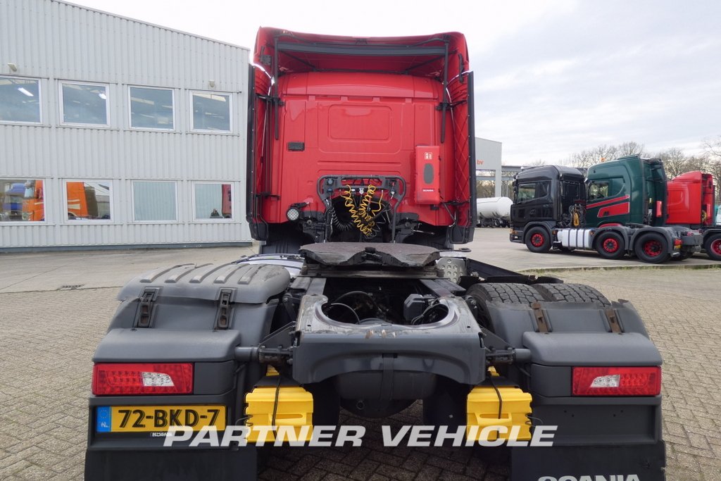 frontLeft : Scania G410 Тягач