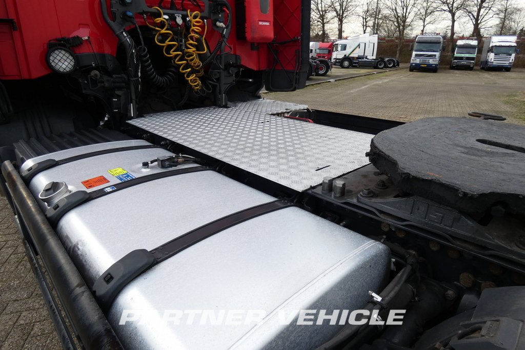 frontLeft : Scania G410 Тягач