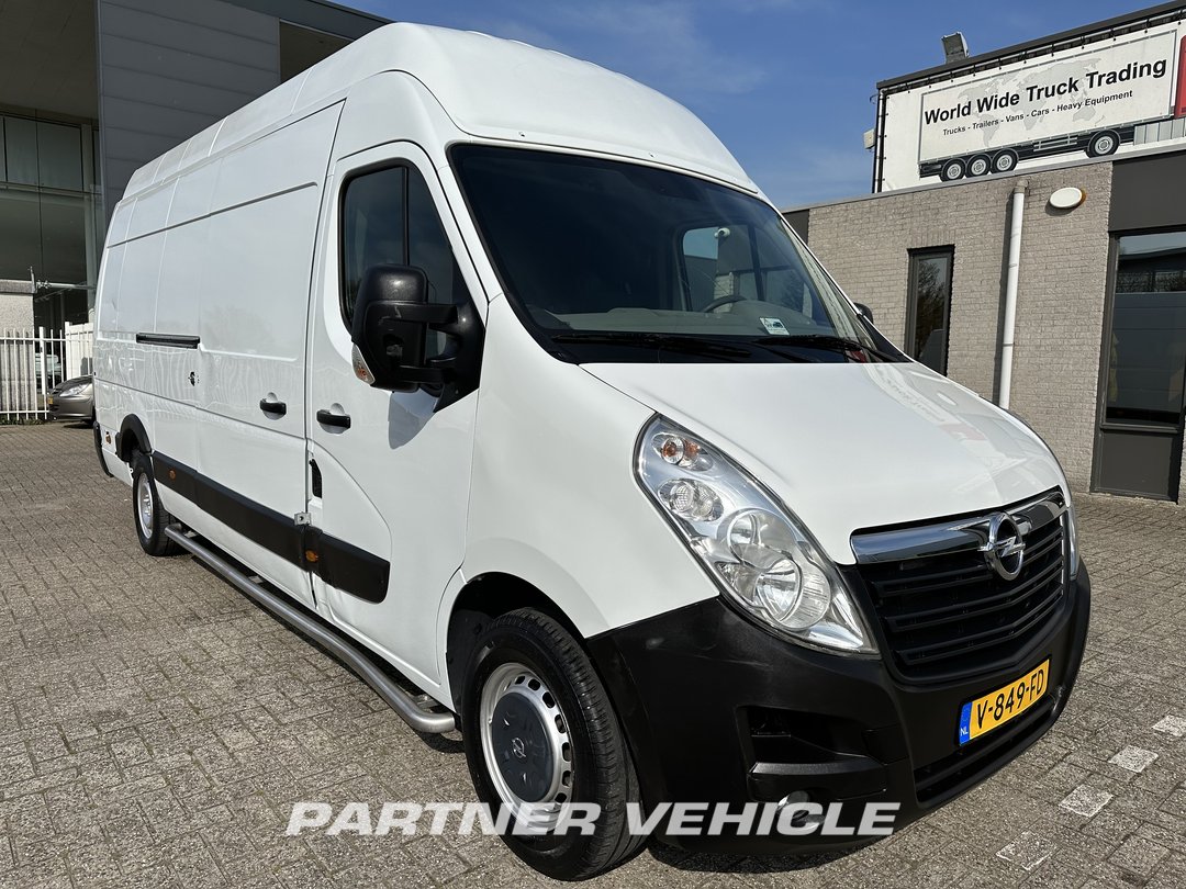 frontLeft : Opel Movano 140PK Kastenwagen