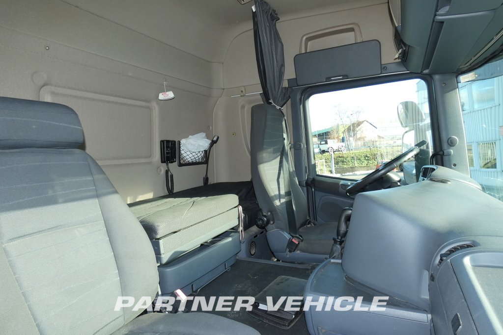 frontLeft : Scania G440 Trekkvogn