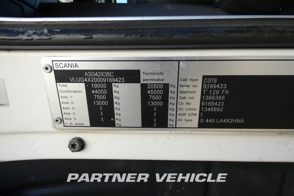 frontLeft : Scania G440 Trekkvogn