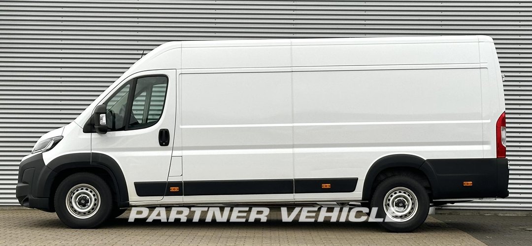 frontLeft : Fiat Ducato 180PK Kastenwagen